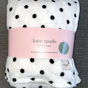 Kate Spade Oversized Full Queen Fleece Blanket Polka Larabee Dot White Black